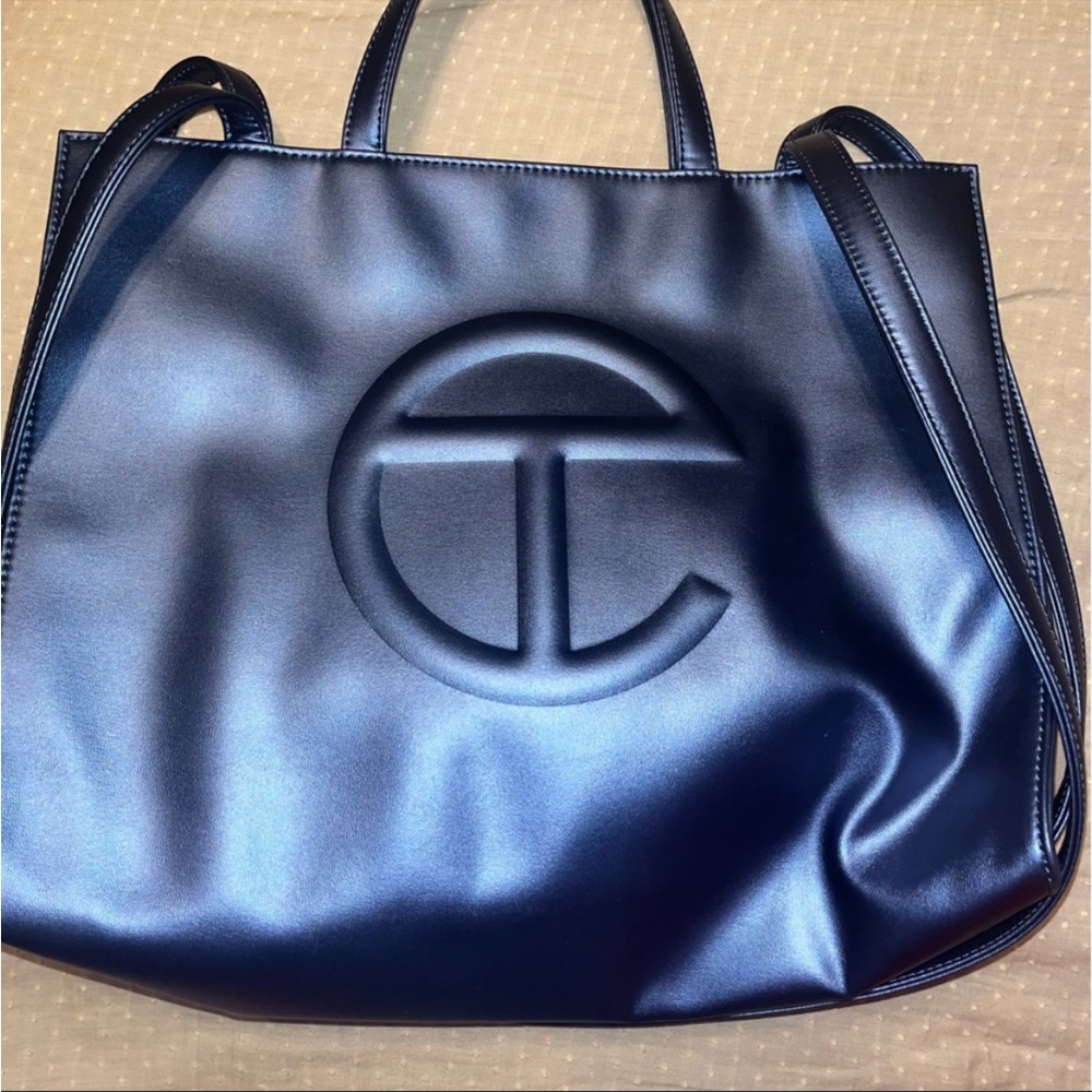 Blue telfar bag.    I except reasonable offers!!